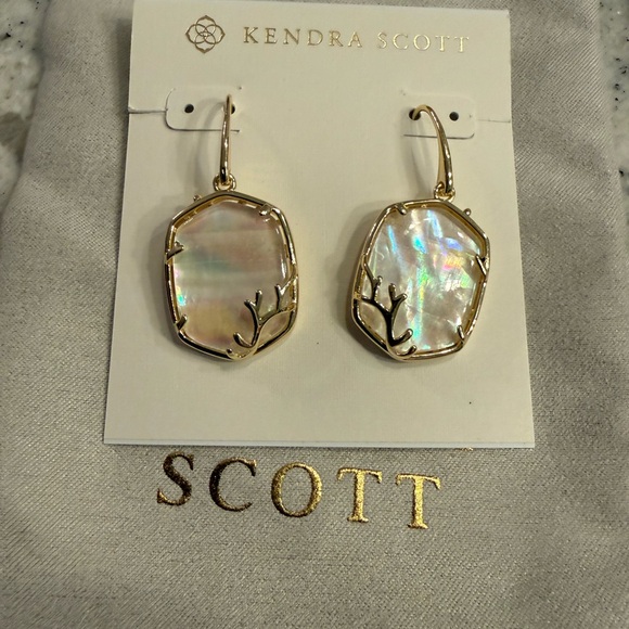 NWT Kendra Scott Daphne Gold and Iridescent Frame Drop Earrings - Picture 3 of 5
